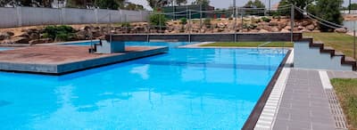Piscina Sant Quirze del Vallès